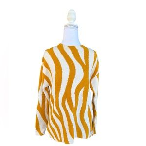 Ann Taylor Sweater Women's Size XS Pullover 100% Nylon Yellow/White Waves